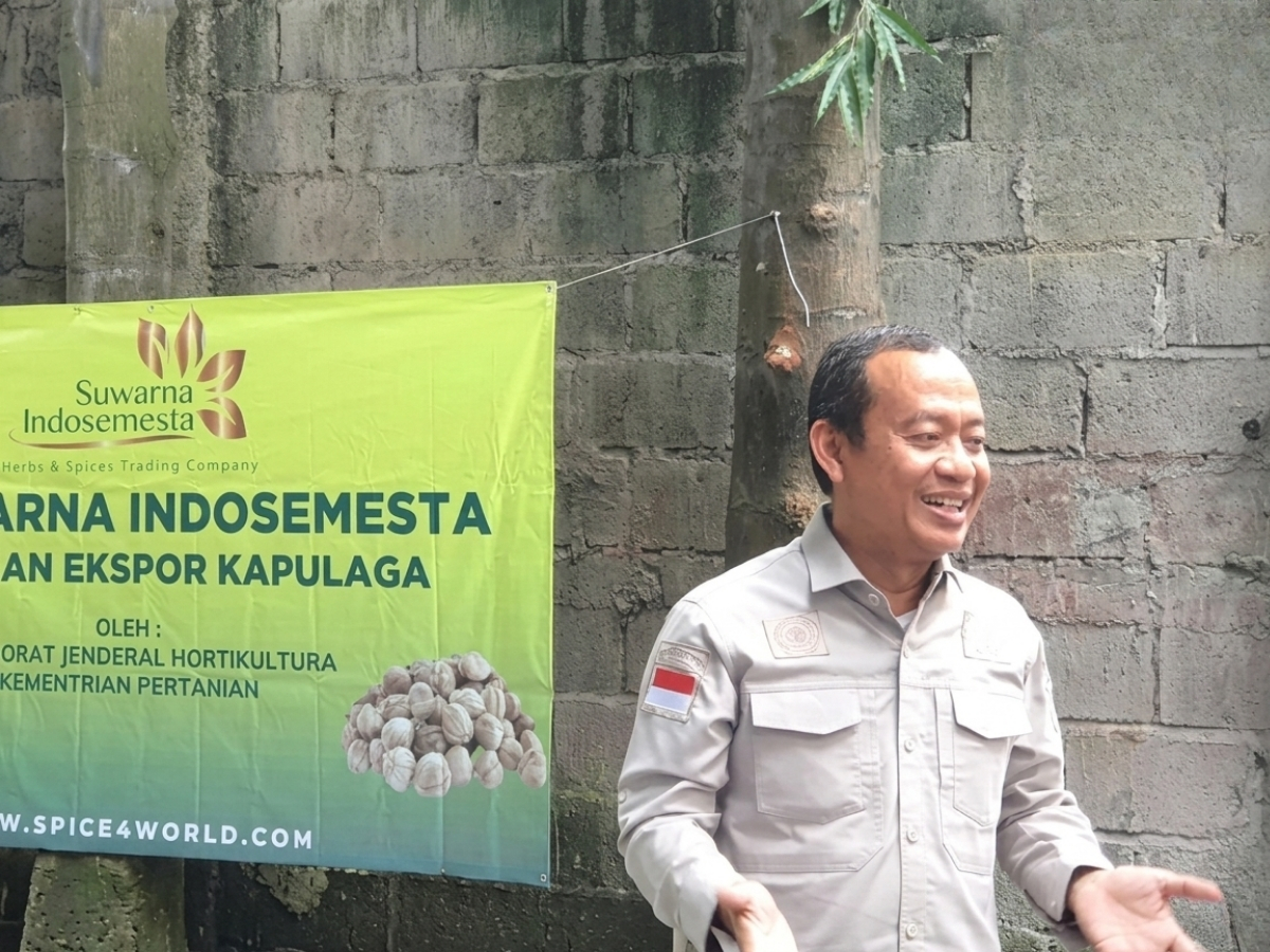 25 tons cardamom to China